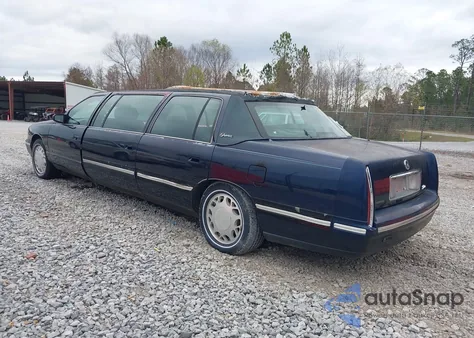 1998 Cadillac Deville Professional z USA, uszkodzony, nr VIN 1GEEH90Y8WU550368